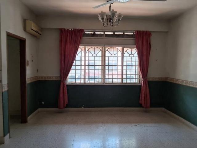 Flat for sale in Petaling, Subang Jaya