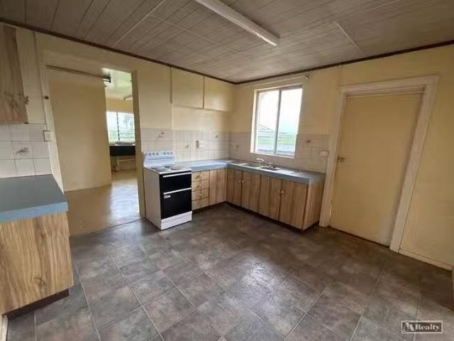 Apartment for rent in Goondi, Queensland
