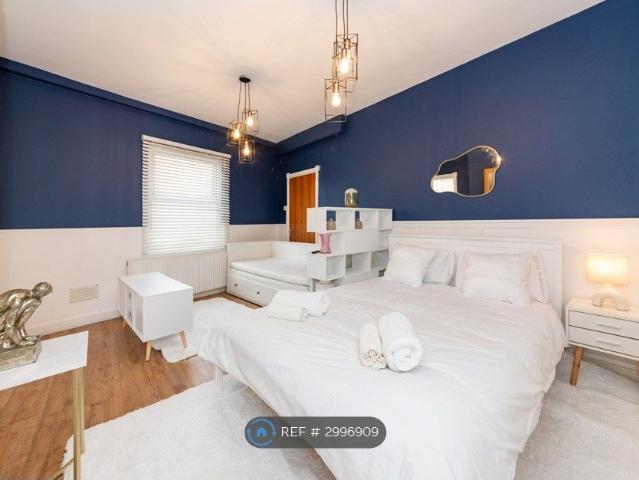 Apartment for rent in Reading