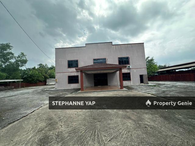 Warehouse for sale in Perak, Gopeng