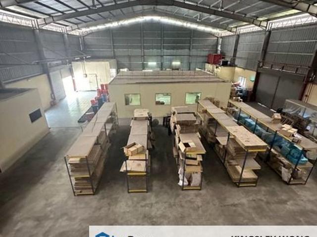 Warehouse for rent in Perak, Kampar