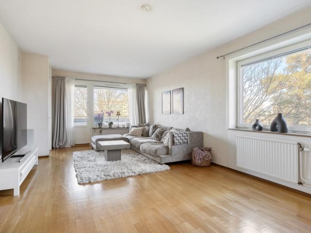 Bostadsrätt till salu i Solna, Stockholm