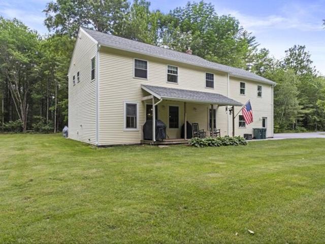 House for sale in Readfield, Maine