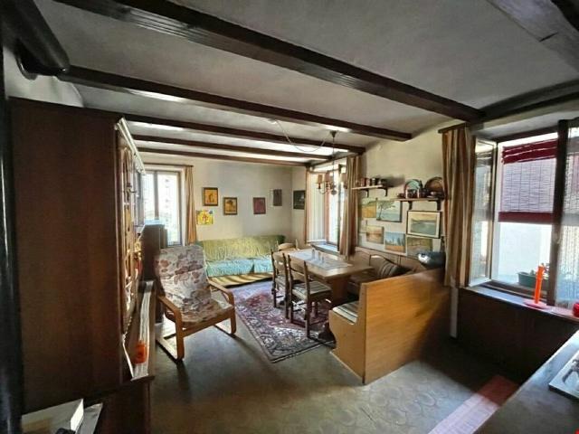 Einfamilienhaus kaufen in Gordola, Tessin