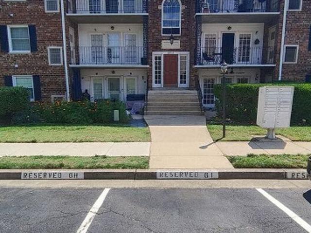 Condo for sale in Virginia
