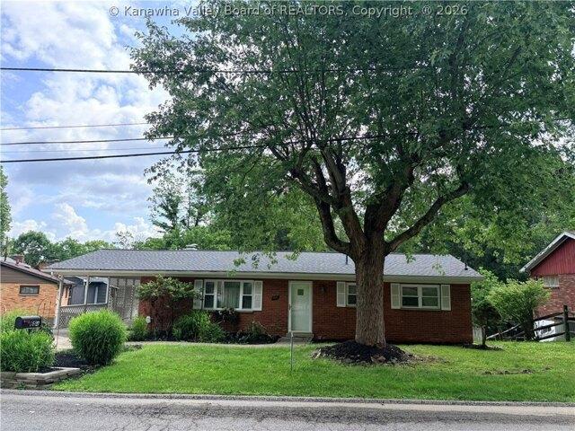 House for sale in Charleston, West Virginia