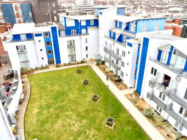 Apartment for rent in Rodbourne, Swindon