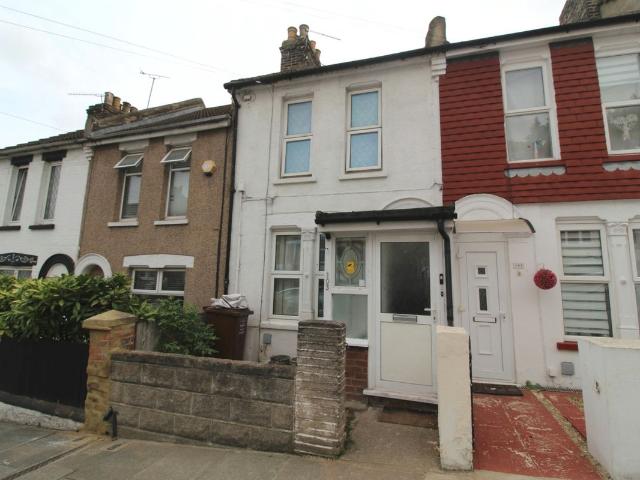House for rent in Luton, Chatham