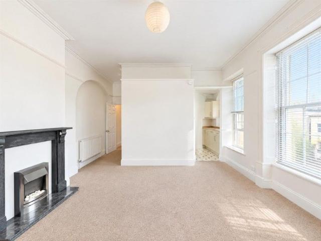 Apartment for rent in Spike Island, Feckenham