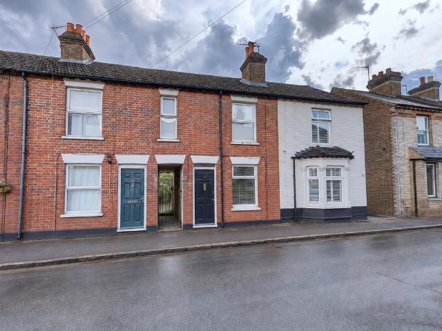 House for rent in Totteridge, Cressex