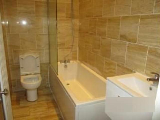 Apartment for rent in Totteridge, Cressex