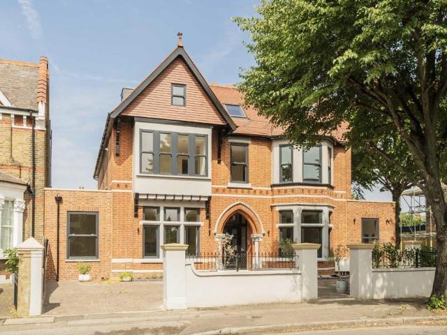 Apartment for rent in London Borough of Ealing, Greater London