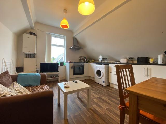 Apartment for rent in Plasnewydd, Cardiff