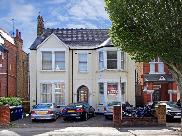Apartment for rent in London Borough of Ealing, Greater London