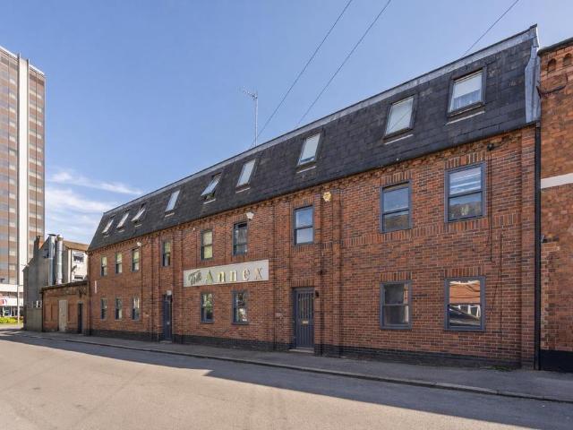 House for rent in Spon End, West Midlands