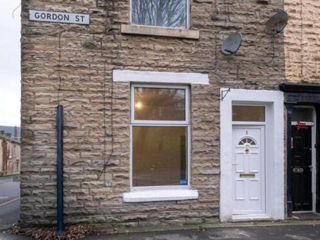 House for rent in Knowle Fold, Darwen