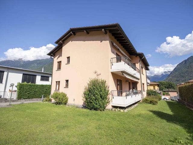 Mehrfamilienhaus kaufen in Bellinzona, Tessin