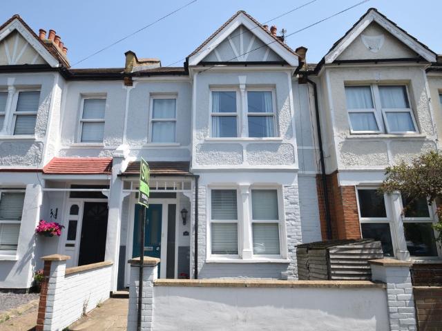 House for rent in London Borough of Merton, Raynes Park
