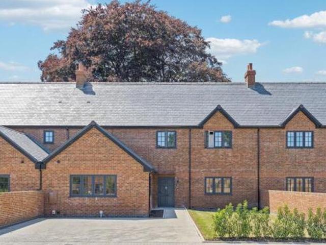 House for sale in City of London, Greater London
