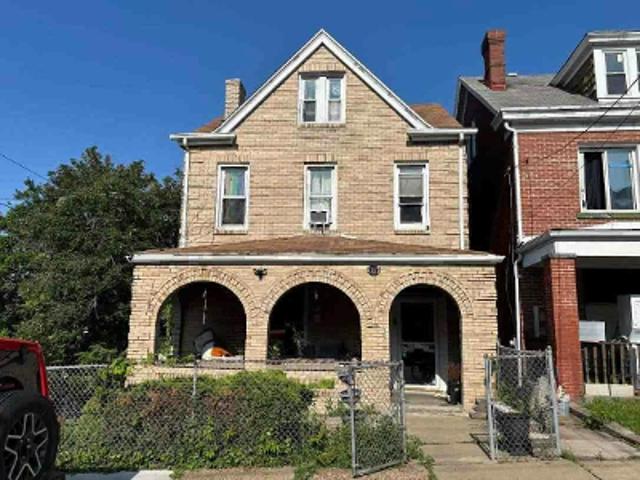 House for sale in Mount Oliver, Pittsburgh