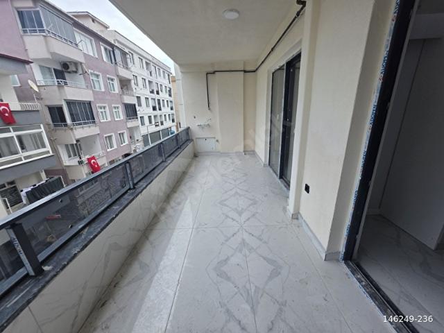 Merkez Mahallesi, Yakakent içerisinde satılık mülk
