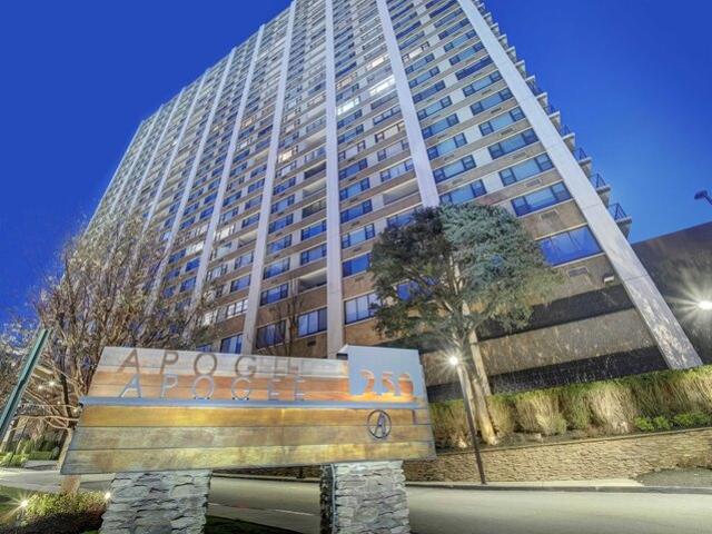 Condo for sale in Cliffside Park, New Jersey