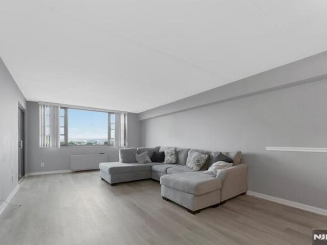 Property for sale in Cliffside Park, New Jersey