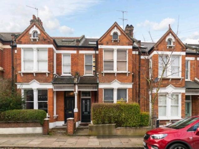 Apartment for rent in Clapham, Greater London