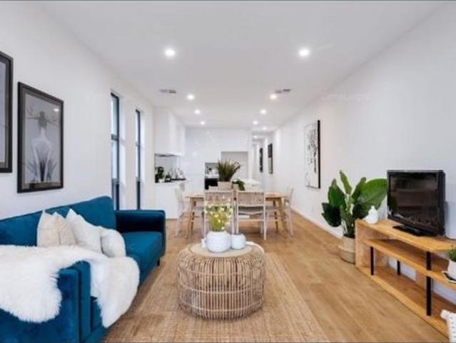 Townhouse for rent in Horseshoe Creek, South Australia