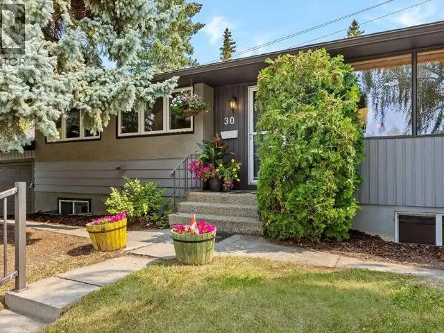 House for rent in Glendale, Calgary