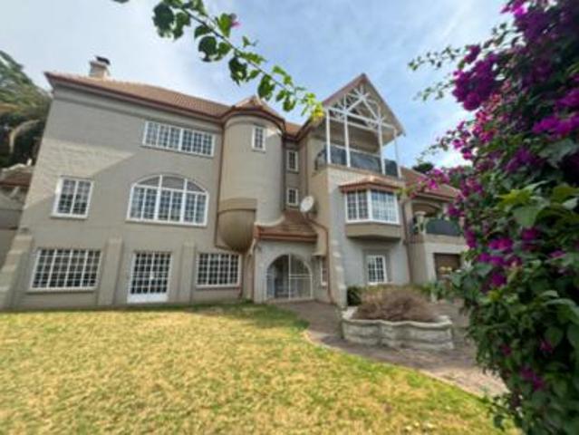 House for sale in Waterkloof, Gauteng