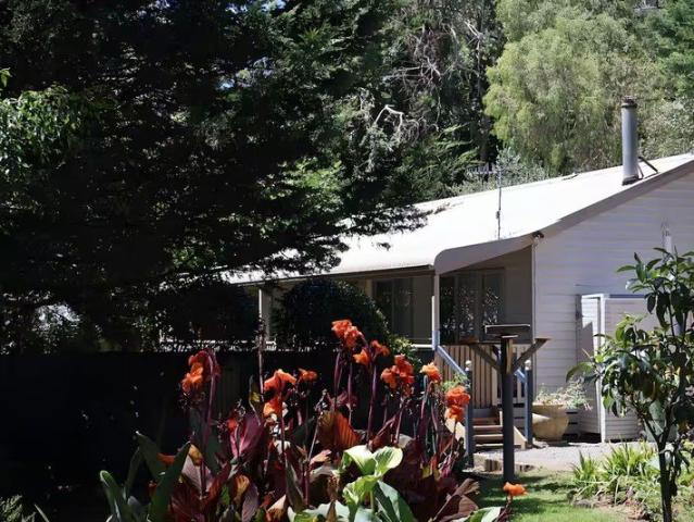 House for rent in Camerons Creek, Victoria
