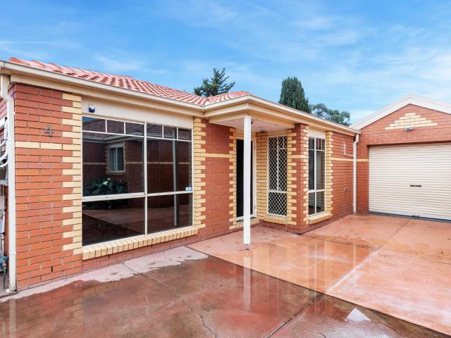 House for rent in St Albans