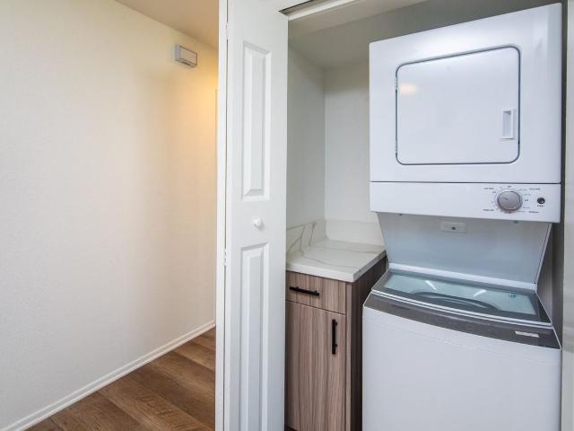 Apartment for rent in Poway, California