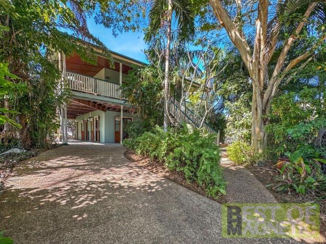 House for sale in Horseshoe Bay, Queensland