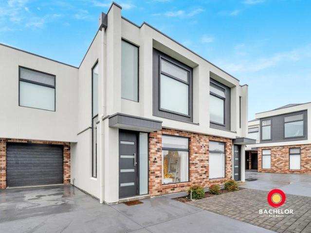 Townhouse for rent in Horseshoe Creek, South Australia