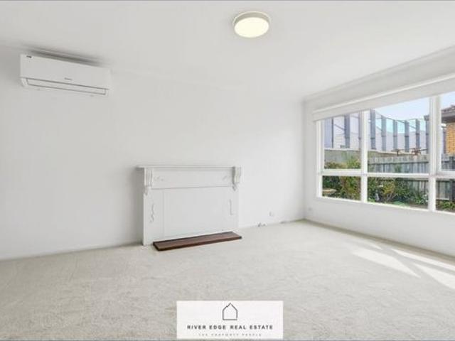 House for rent in Altona North, Melbourne