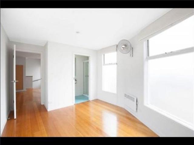 Granny Flat for rent in Camerons Creek, Victoria