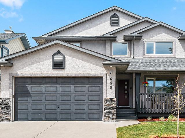 House for sale in Okotoks, Alberta