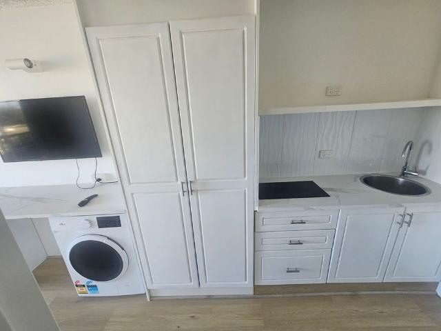 Granny Flat for rent in Fernbrook, Queensland