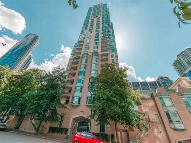 Apartment for rent in Coal Harbour, Vancouver