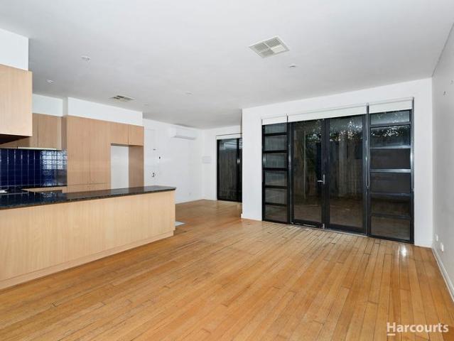 Townhouse for rent in Camerons Creek, Victoria
