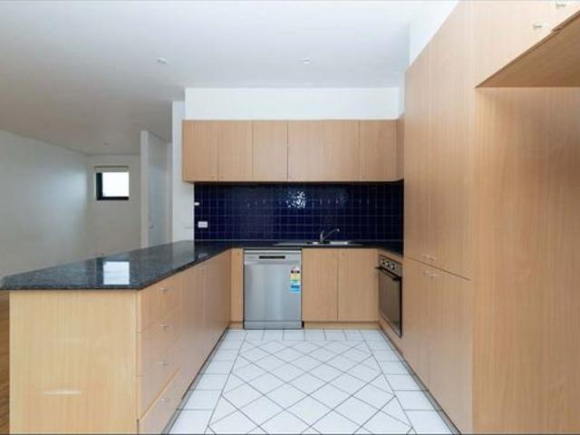 Townhouse for rent in Camerons Creek, Victoria