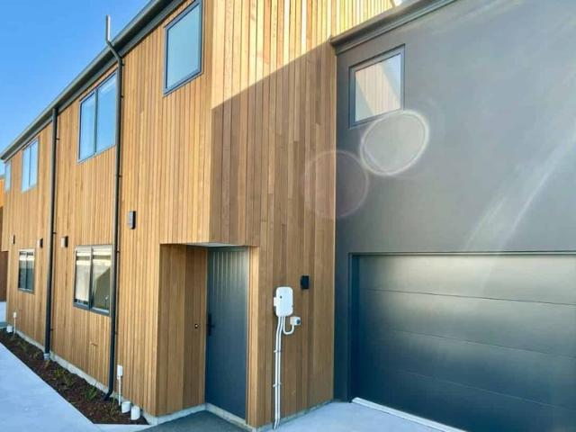 Townhouse for rent in Spreydon, Canterbury