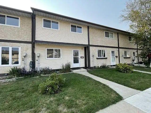 Townhouse for rent in Belmead, Edmonton