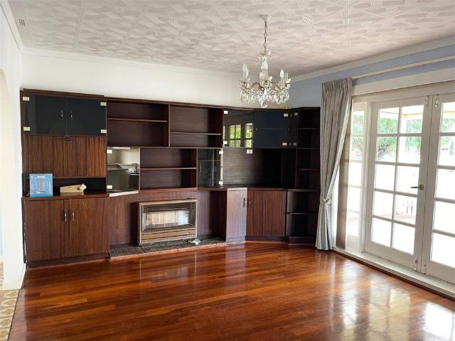 House for rent in St James, City of Canning