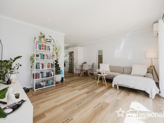 Villa for sale in Stirling, Western Australia