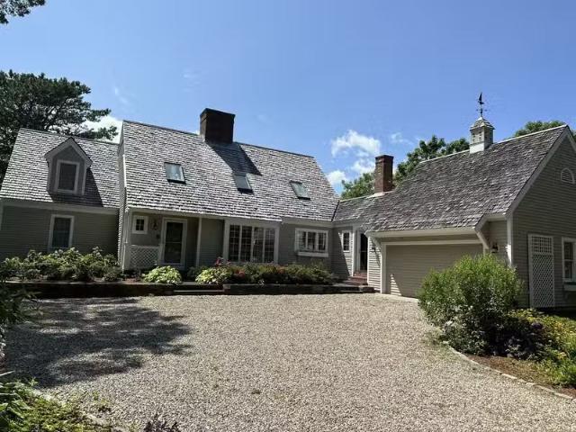 House for sale in Barnstable