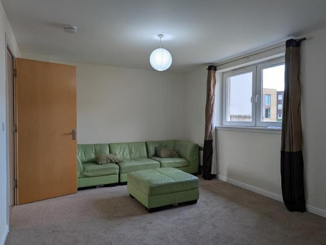 Apartment for rent in Chesser, Stenhouse
