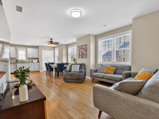 Condo for sale in Lowell, Massachusetts